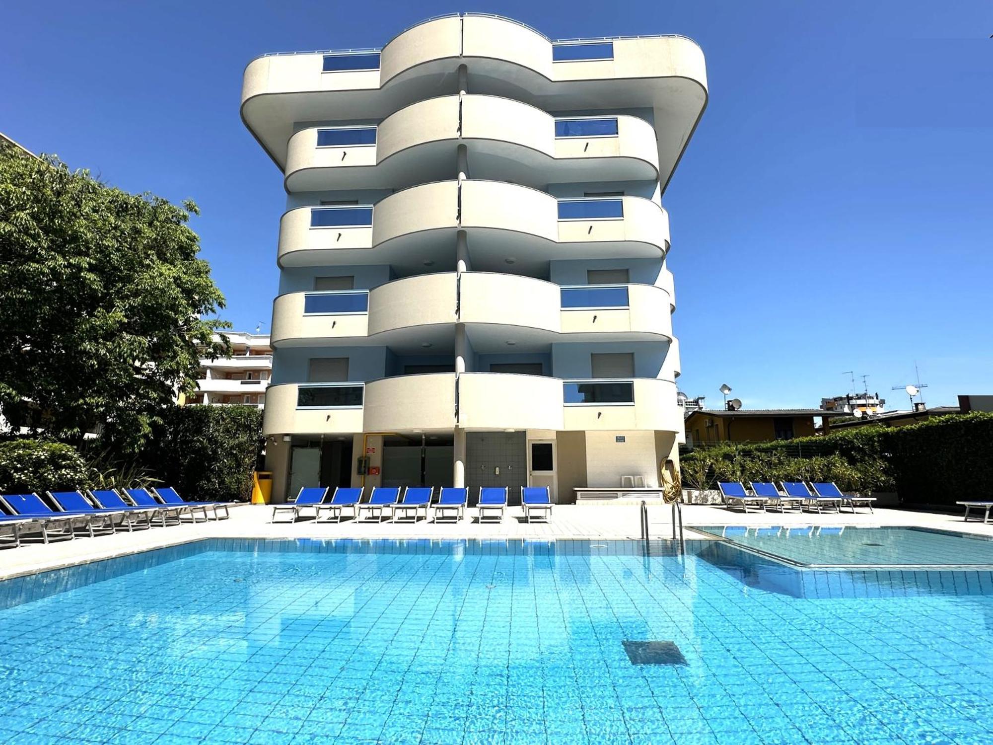 Residence Eurostar Bibione Eksteriør billede